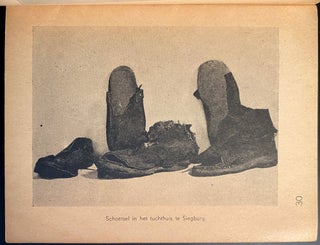 Item 9086. TENTOONSTELLING VAN FOTOGRAFISCHE OPNAMEN VAN DUITSE CONCENTRATIEKAMPEN EN VERWOEST ARNHEM.